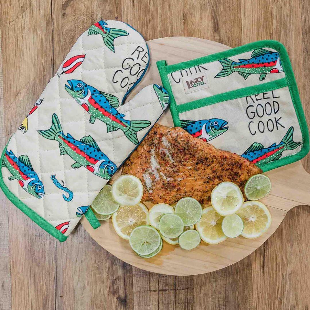 "Reel Good Cook" Pot Holder & Oven Mitt Set - Fish Design