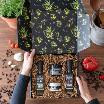 Big Sky Steak Salad Recipe Gift Kit with olive oils, balsamic vinegar, and seasonings in a gift box